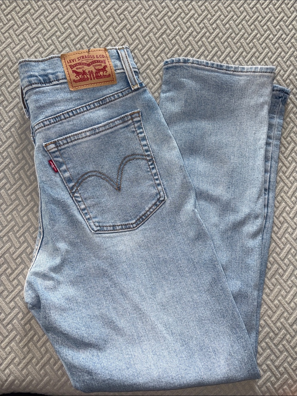 Levi's Women’s Light Blue Wedgie Straight-Leg Jeans